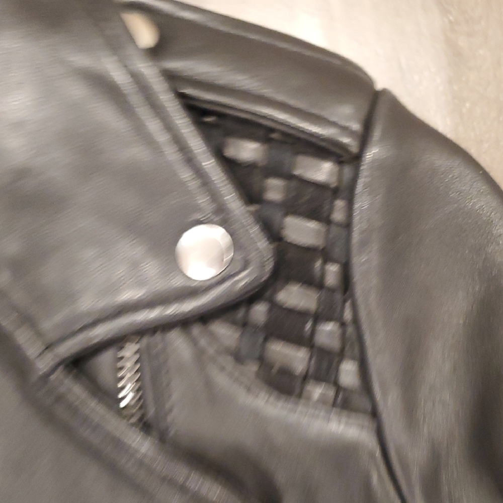 Maje Sleek Black Leather Jacket - Picture 3 of 11